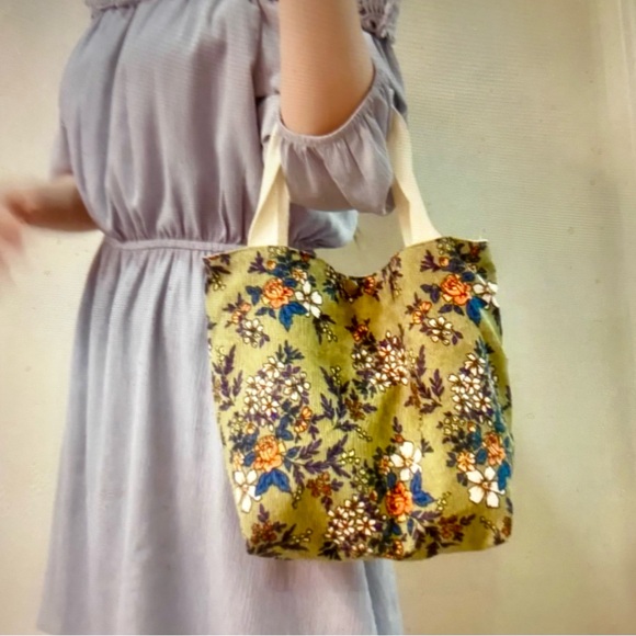 Vintage Artistic Floral Corduroy Tote-Olive - Picture 2 of 6